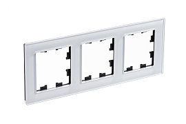 Рамка для розеток и выключателей 3 поста Atlasdesign Nature стекло белый ATN320103 Systeme Electric Рамка для розеток и выключателей 3 поста Atlasdesign Nature стекло белый ATN320103 Systeme Electric