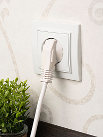 Розетка одинарная Минск скрытой установки с заземлением со шторками 16А в сборе белый ERR16-028-100 EKF Розетка одинарная Минск скрытой установки с заземлением со шторками 16А в сборе белый ERR16-028-100 EKF