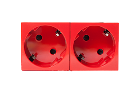 Розетка электрическая 2х2К+З со шторками, с безвинтовым зажимом, под углом 45гр (красный) 200010 SPL Розетка электрическая 2х2К+З со шторками, с безвинтовым зажимом, под углом 45гр (красный) 200010 SPL