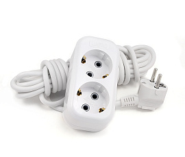 Удлинитель сетевой 5метра 2гнезда с заземлением ПВС 3*1 16А CE У2-Е-05 LUX Удлинитель сетевой 5метра 2гнезда с заземлением ПВС 3*1 16А CE У2-Е-05 LUX