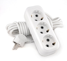 Удлинитель сетевой 2метра, 3гнезда с заземлением ПВС 3*1 16А CE У3-Е-02 LUX Удлинитель сетевой 2метра, 3гнезда с заземлением ПВС 3*1 16А CE У3-Е-02 LUX