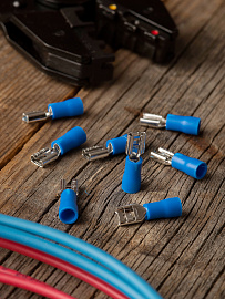 Разъем плоский "мама" РпИм 2-5-0,8 (уп 100 шт) (rpim-2-5-0,8) EKF Разъем плоский "мама" РпИм 2-5-0,8 (уп 100 шт) (rpim-2-5-0,8) EKF