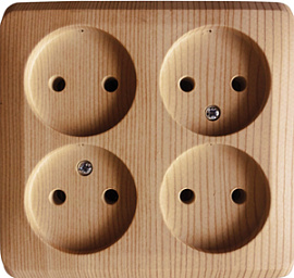 Розетка четырехместная ЭТЮД открытой установки без заземления без шторок сосна PA16-205D Systeme Electric Розетка четырехместная ЭТЮД открытой установки без заземления без шторок сосна PA16-205D Systeme Electric