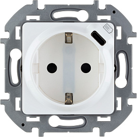 Розетка одинарная с USB INSPIRIA скрытой установки с заземлением 16А 250В/5В тип C 1.5А белый 673770 Legrand Розетка одинарная с USB INSPIRIA скрытой установки с заземлением 16А 250В/5В тип C 1.5А белый 673770 Legrand