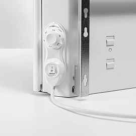 Конвектор с механическим термостатом - Lamken -мощность 1000Вт с вертикальной решеткой и кабелем 1,8м - белый 230504 Legrand Конвектор с механическим термостатом - Lamken -мощность 1000Вт с вертикальной решеткой и кабелем 1,8м - белый 230504 Legrand