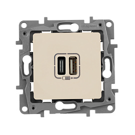 Устройство зарядное USB тип А / тип С 3000мА 15Вт Etika слоновая кость 672336 Legrand Устройство зарядное USB тип А / тип С 3000мА 15Вт Etika слоновая кость 672336 Legrand