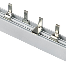 Шина соединительная PIN для трехфазной нагрузки  100А 54 модуля  (pin-03-100)  EKF Шина соединительная PIN для трехфазной нагрузки  100А 54 модуля  (pin-03-100)  EKF