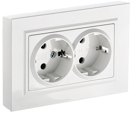 Розетка 2-местная с заземлением с защитными шторками 16А в сборе РСш12-3-БрБ белый BR-R24-16-K01-F BRITE  IEK Розетка 2-местная с заземлением с защитными шторками 16А в сборе РСш12-3-БрБ белый BR-R24-16-K01-F BRITE  IEK