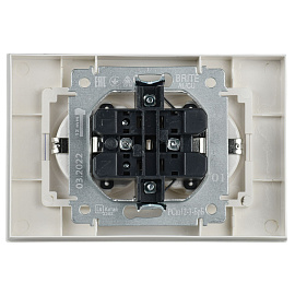 Розетка 2-местная с заземлением с защитными шторками 16А в сборе РСш12-3-БрБ белый BR-R24-16-K01-F BRITE  IEK Розетка 2-местная с заземлением с защитными шторками 16А в сборе РСш12-3-БрБ белый BR-R24-16-K01-F BRITE  IEK