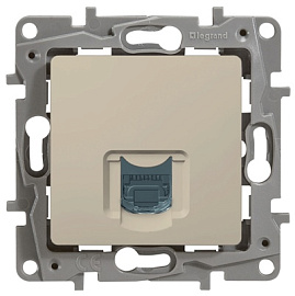 Розетка RJ45 компьютерная Etika информационная cat.5e UTP бежевый 672341 Legrand Розетка RJ45 компьютерная Etika информационная cat.5e UTP бежевый 672341 Legrand