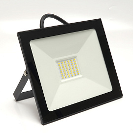 Прожектор светодиодный  50Вт SFL90-50 4750Лм 6400K 2835SMD 220В IP65 55066 черный Saffit Прожектор светодиодный  50Вт SFL90-50 4750Лм 6400K 2835SMD 220В IP65 55066 черный Saffit