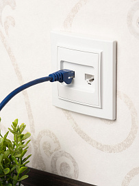 Розетка RJ45+RJ11 компьютерная+телефонная Минск скрытой установки в сборе белый ERK00-135-10 EKF Розетка RJ45+RJ11 компьютерная+телефонная Минск скрытой установки в сборе белый ERK00-135-10 EKF