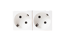 Розетка электрическая 2х2К+З со шторками, с безвинтовым зажимом, под углом 45гр (белый) 200003 SPL Розетка электрическая 2х2К+З со шторками, с безвинтовым зажимом, под углом 45гр (белый) 200003 SPL