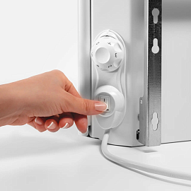 Конвектор с механическим термостатом - Lamken -мощность 1000Вт с вертикальной решеткой и кабелем 1,8м - белый 230504 Legrand Конвектор с механическим термостатом - Lamken -мощность 1000Вт с вертикальной решеткой и кабелем 1,8м - белый 230504 Legrand